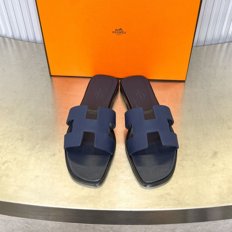 H**mes slippers
